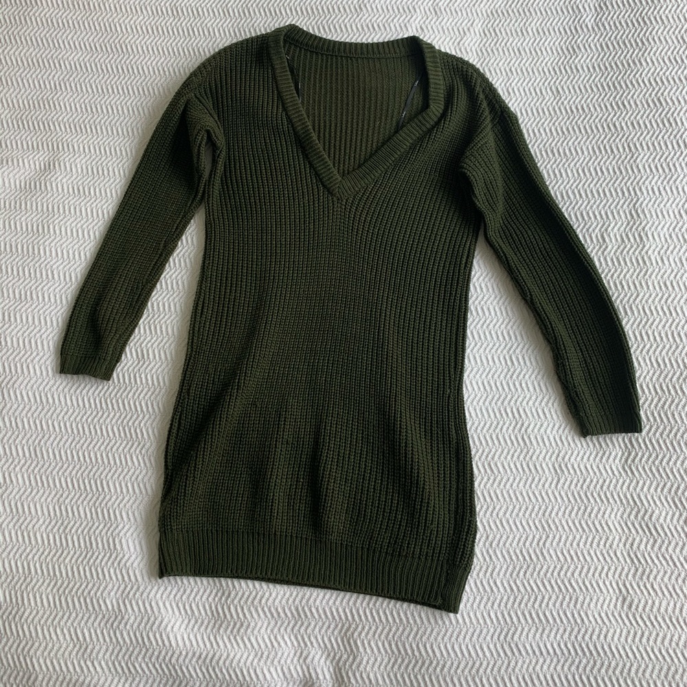 Lulu’s Knit Green Deep V Back Sweater